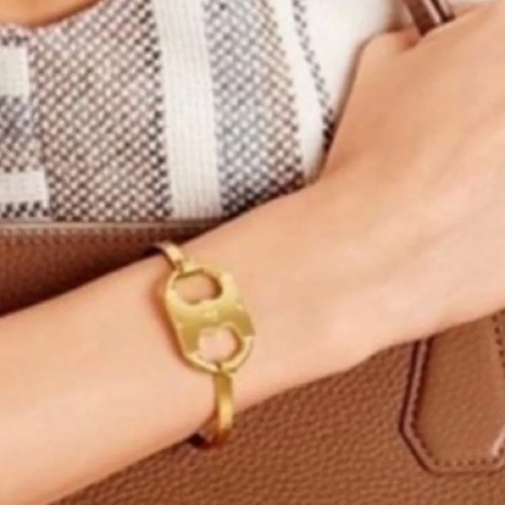 🆕 Tory Burch Authentic Jewelry Bracelet  At Awesome Prices To Buy Now & Save